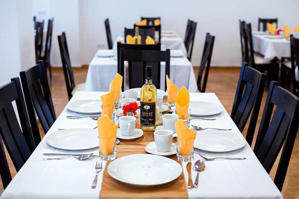 Hotel Eden Сибиу Экстерьер фото